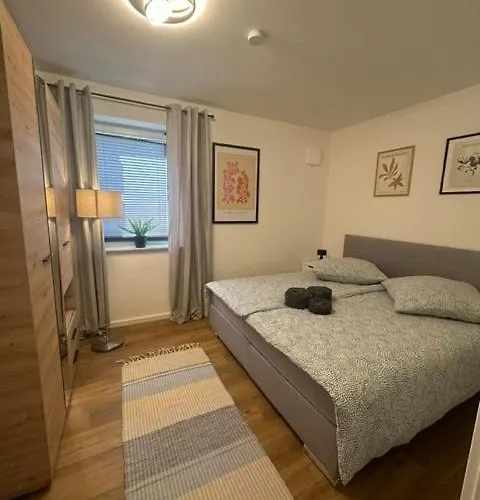 Wunderschoene Und Gemuetliche Appartamento